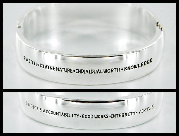 CF - Bracelet - Etched silver bangle/YW values<BR>СХ󥰥/㤤ü